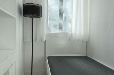 Budget friendly room near East Nanjing rd, very close to TJU, advance booking accepted 