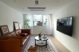 Jing'an temple/spacious 1br 2lr/double south/central AC/60 sqm,@L14/2/7