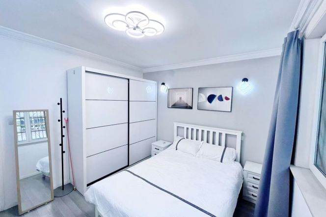 Cozy 1br @jiangsu rd sta 4.5k