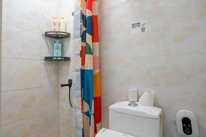 South Shanxi rd 1BR with garden
