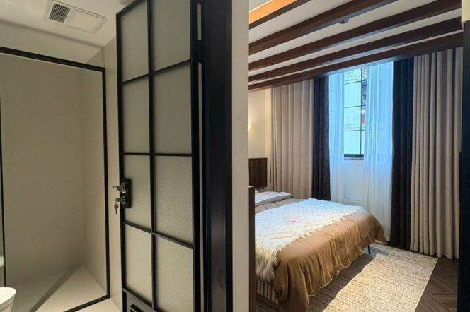 Gorgeous 4br with Terrace @iapm,Line 1/10/12 South Shanxi Road St.