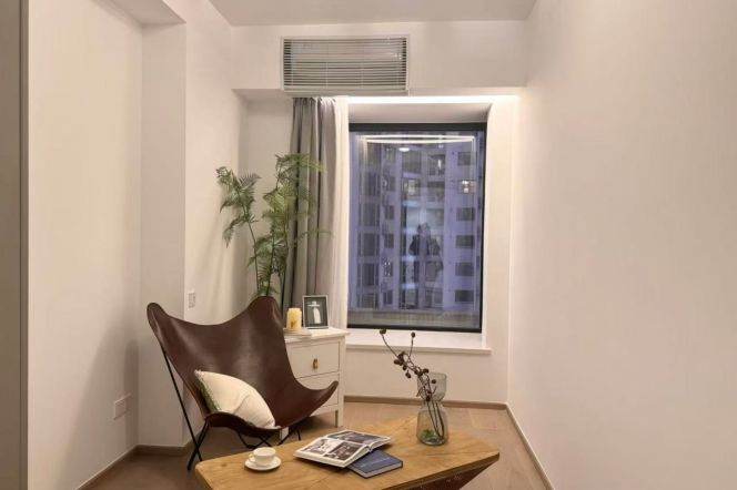 Modern decoration 4brs with floor heating and balcony nearby famous Anfu road i