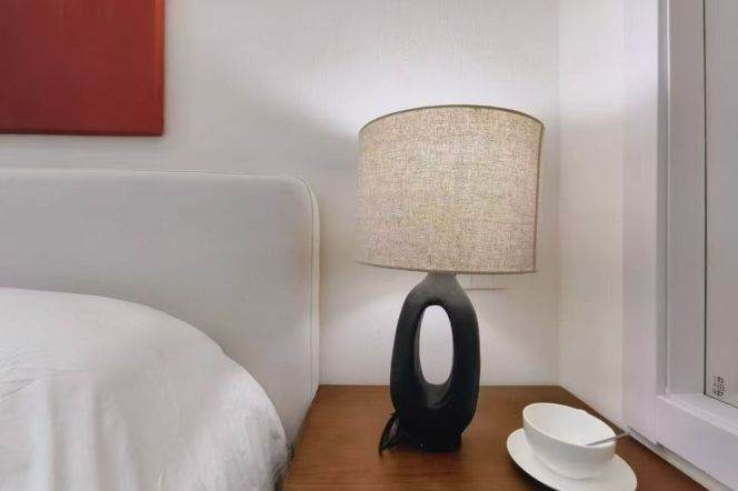 Middle Longhua rd 1BR apartment