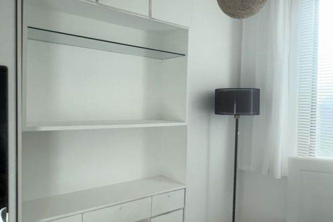 Budget friendly room near East Nanjing rd, very close to TJU, advance booking accepted 