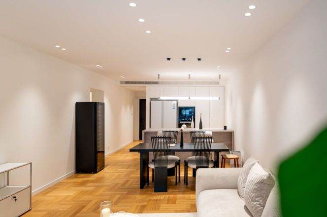 Morden 3br with Floor heating/Balcony @iapm,Jing'an Temple