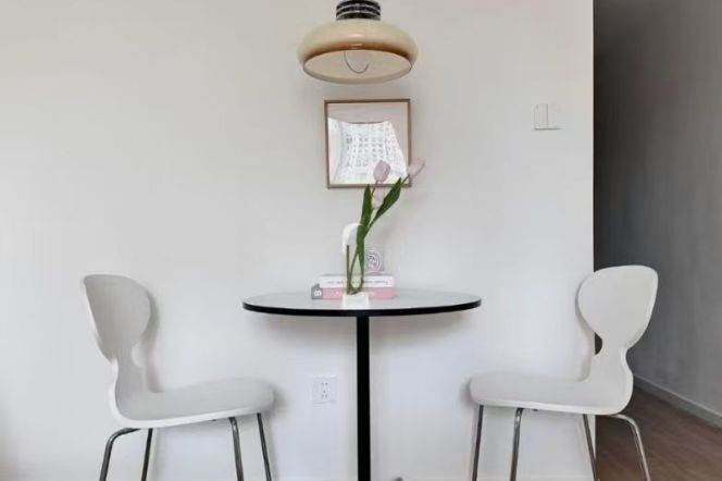 Elegant 1br/1lr @west yan’an rd sta 6.3k