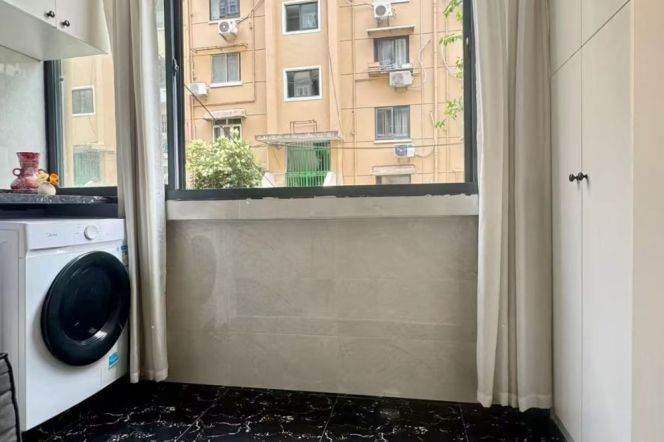 Bright 1br/2lr @jiaotong university sta 7k