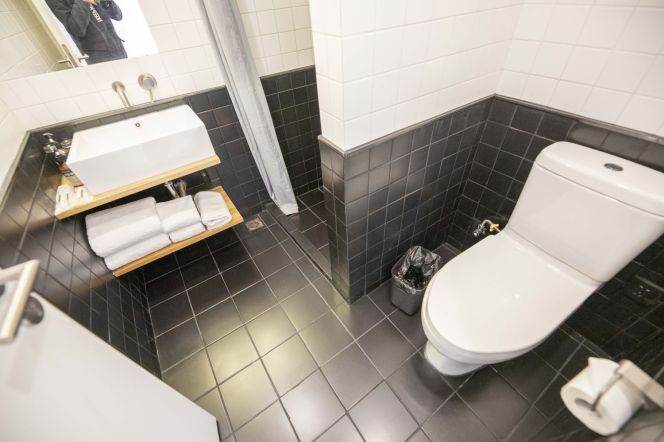 Luxury spacious 1br serviced apt in Xintiandi nr L8,10
