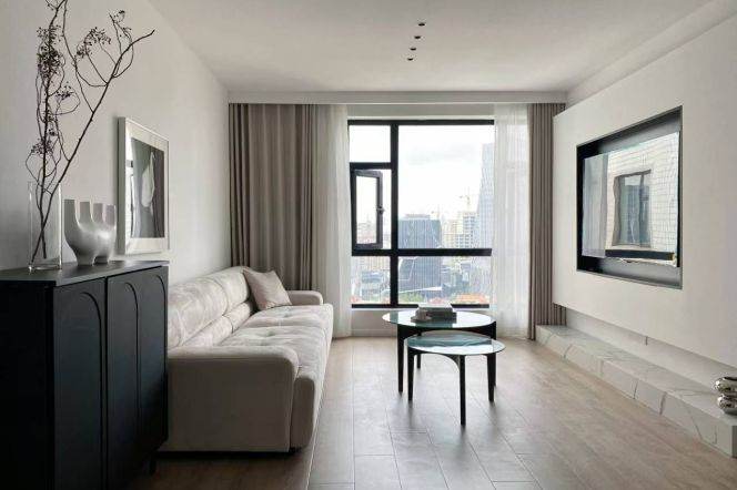 hongqiao rd high floor 2BR/big living room@L3/4/10