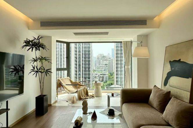 1 Big Br with Floor heating/Central ac/Dish washer, 80 sqm @ Changshou metro L7&13