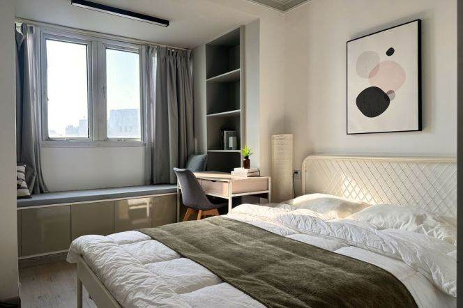 2BR/Jing An/Yanping Rd/Line 2,7,14/Good lighting