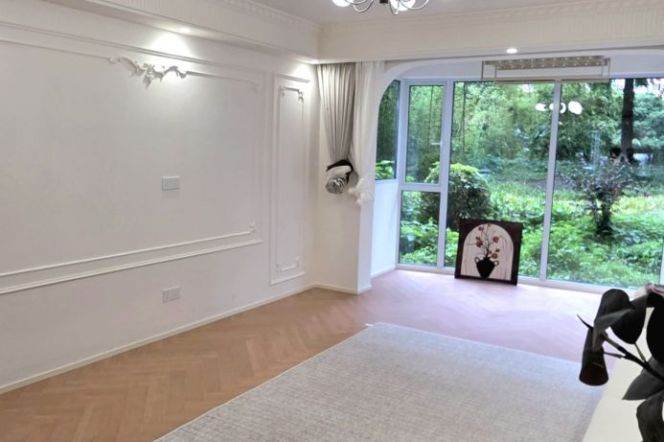 2br - Near Fudan University, 3 mins to Line 8/18 Jiangpu Road