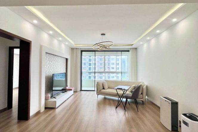 modern 3brs balcony new furniture beside line 2,11 and on nice Yu yuan road 