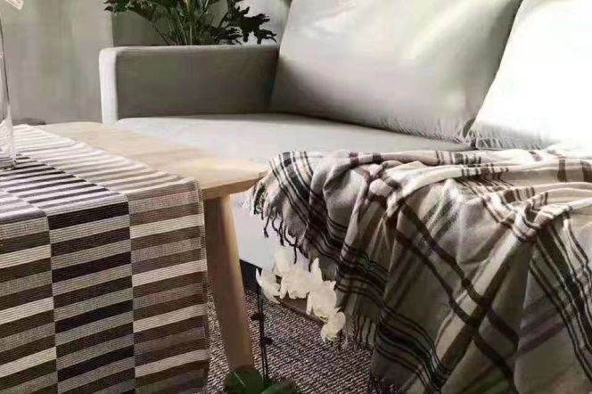 Jiangsu rd/elevator 1br 2lr/double south/big living room,@L11/2
