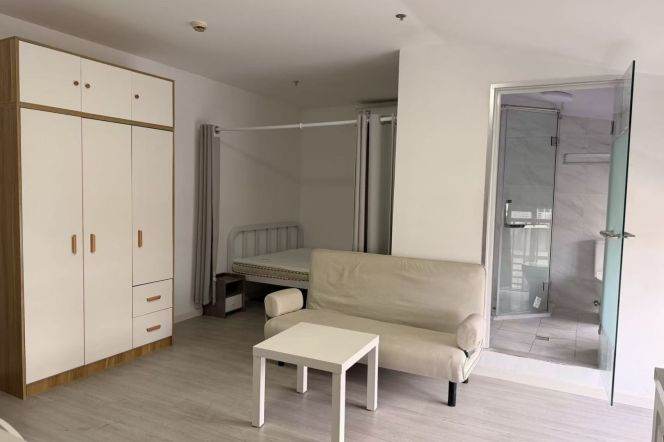1Studio near line 3/4 Colombia  Garden and Dong'hua Uni can long and short term lease