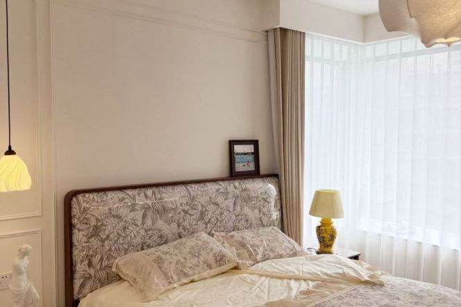 High-floor 3+1BR Apartment in Premium Gubei International Area  
