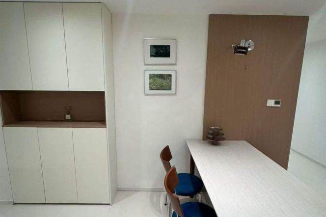 140sqm Renovated 3Beds 2Bts Close to River@Zhongshan Park