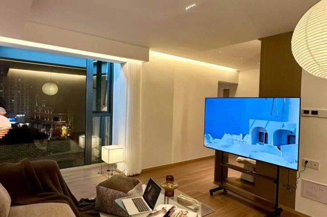 12k Brand new 1Br with floor heating Nr Changshou Rd.line7/13
