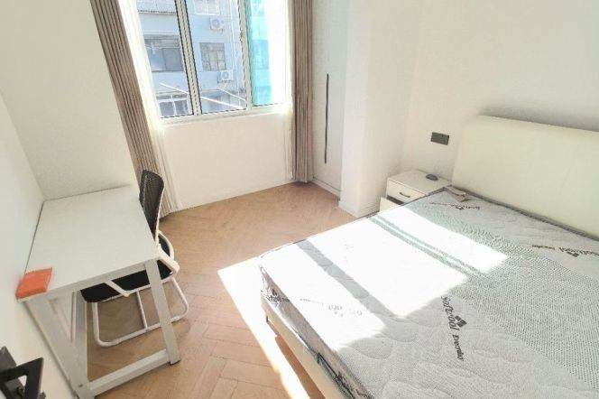 Shuicheng rd/spacious 2br 1lr/central AC/bright room/double south,@L10