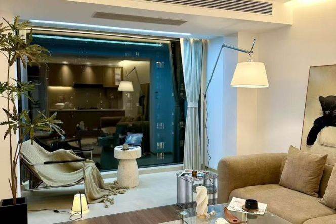 Changshou rd elevator 1BR apartment