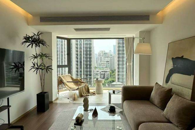 Changshou rd elevator 1BR apartment