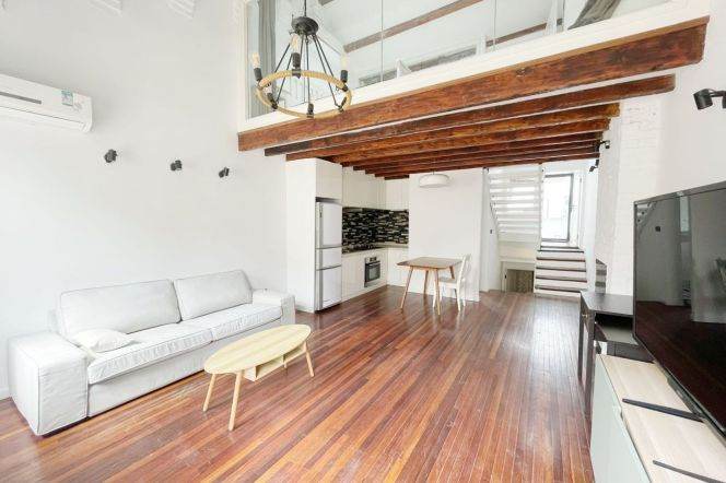 Valuable/Character Fumin/Julu Rd 2BR+2BA with Terrace 15.5K  