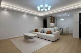 2 Brs, 1 Living room, Central ac/Oven/Dryer, 110 sqm @ Jiangsu metro L2&11