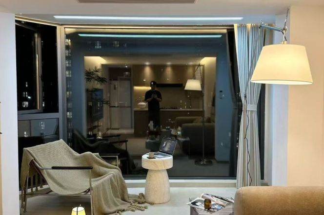 Changshou rd elevator 1BR apartment