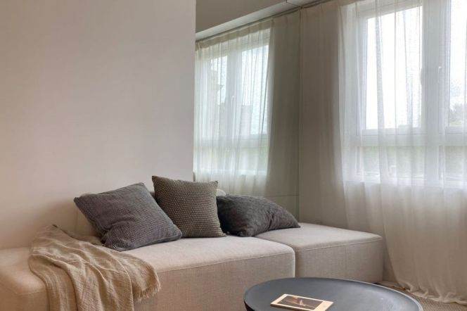 Quality 1+1br new apt @Hengshan Rd   Line 1/7/10 