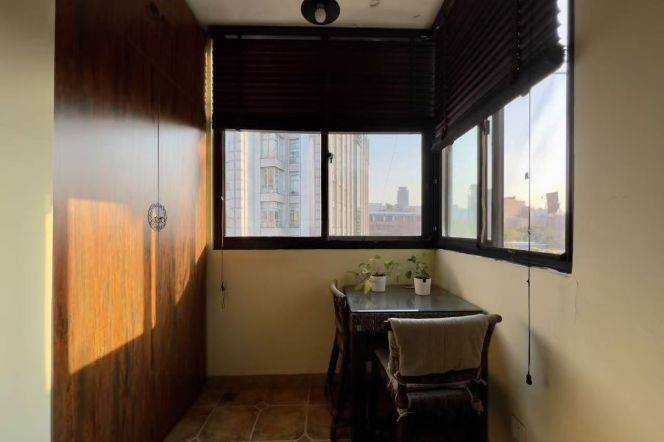 Changshu rd elevator 1+1BR apartment
