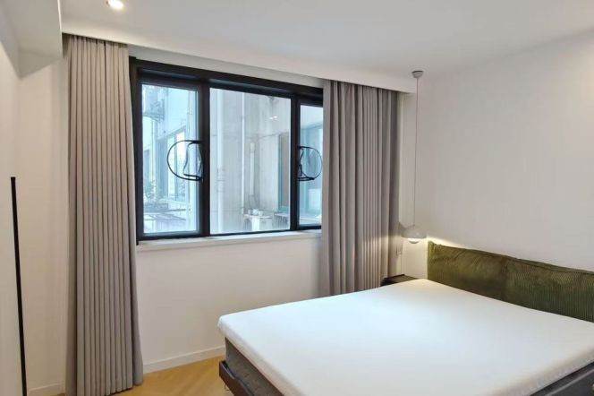 jing'an temple elevator 2BR/big living room@L2/7/14