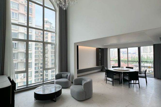 Ultra-Luxury Top-Floor Duplex | 318sqm High Ceiling Residence in Xinhua & Gubei Core