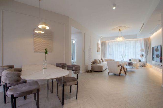 Spacious Luxury 3-Bedroom Apartment in Dapuqiao Core Area | High-End Rental