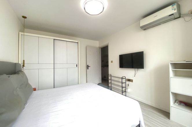 Spacious-Fashion-lift-1Br-Nr Jingan Monastery-Jiangning rd/Jingan area/L7/13