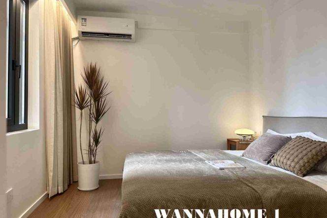 Spacious&Bright 1Bdr 1Bath Apt+Stunning View+L13 Jiang Ning Rd+Shang Hai Railway Metro