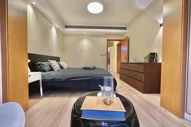 modern 2brs floor heating modern furniture near west nan jing road line 2,12,13 only 14.5K