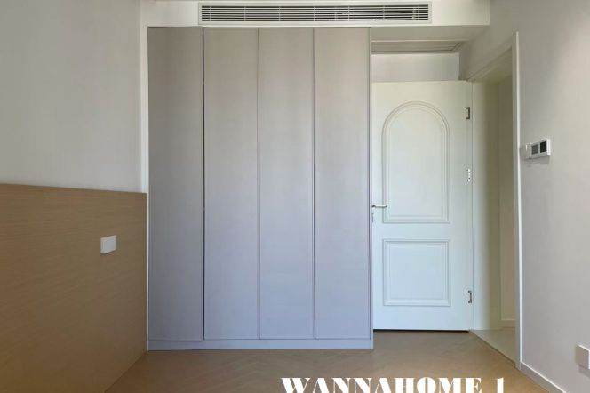 Modern&Bright 2Bdrs 1Bath Apt+Taikoo Hui+Stunning View+West Nan Jing Rd Metro