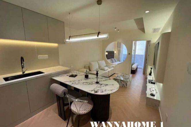 Modern&Spacious 1Bdr 1Bath Apt+5F Walk Up+L7 Chang Ping Rd+Open Balcony+Jing An Temple