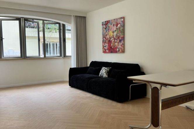 Spacious 1Br +floor heating | Jing'an Temple & Jiangsu rd Metro L2&7&11 | Newly renovated