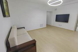 Good  price 2 br  next JiaoTong University. easy  to L3/4/10 HongQiao Rd St.