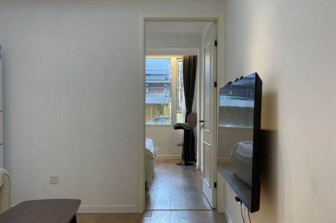 Modern&Bright Elevator 1Bdr 1Bath Apt+Jing An Temple+Great View