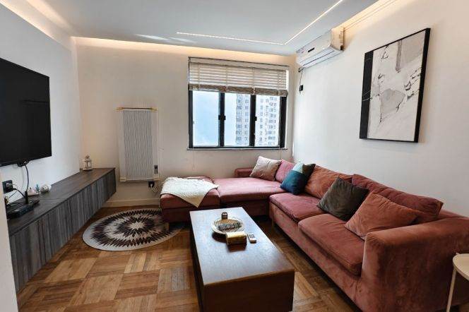  Cozy 2br high-rise with balcony @Huangpu Line 9&13  &Parking 