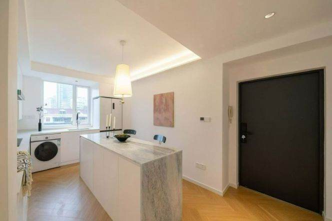 modern 2brs floor heating in Jing an temple line 2,7,14 only  16K