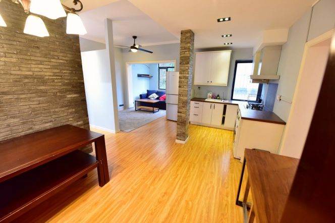 Valuable/Spacious Gao'an/Hengshan Rd Apt. 1BR with Cloakroom 8.5K 