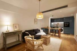 Nice elevator 2br Apt in Wuding Building