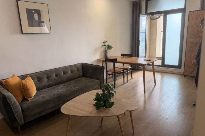 1BR near line 6 NYU and convenient to Lujiazui can long and short term lease