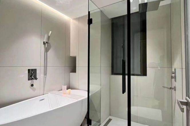 modern big 3brs floor heating in Xintiandi only 21K