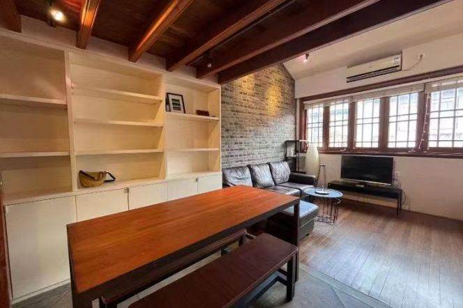 Nice terrace 1Br/1Lr/1Bt apt nr South shanxi rd,M1/2/10/12/13