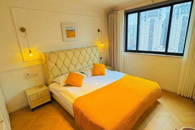 Elevator 3Br/2Lr/1Bt@L2/11 Jiangsu Rd Metro Station 