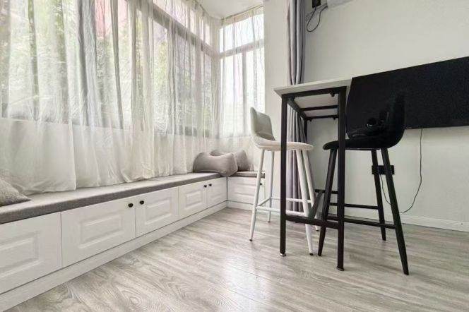 Cozy&bright 1br @wuning rd sta 5.2k